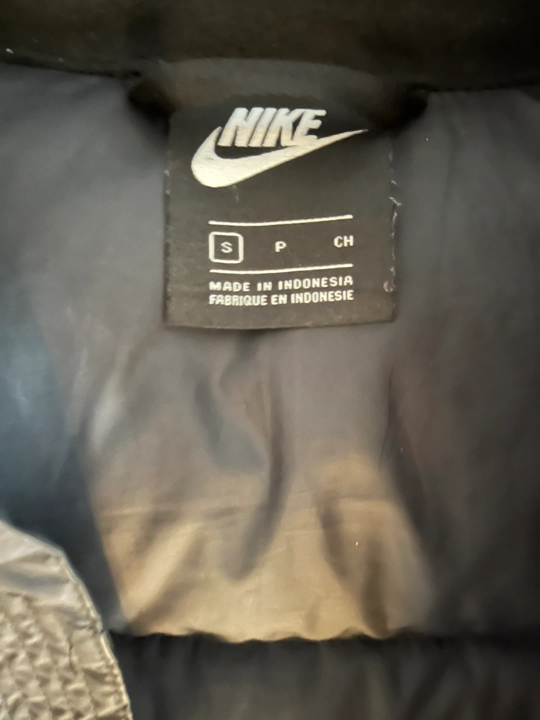 Nike Puffer Vest Black Size S - photo 2