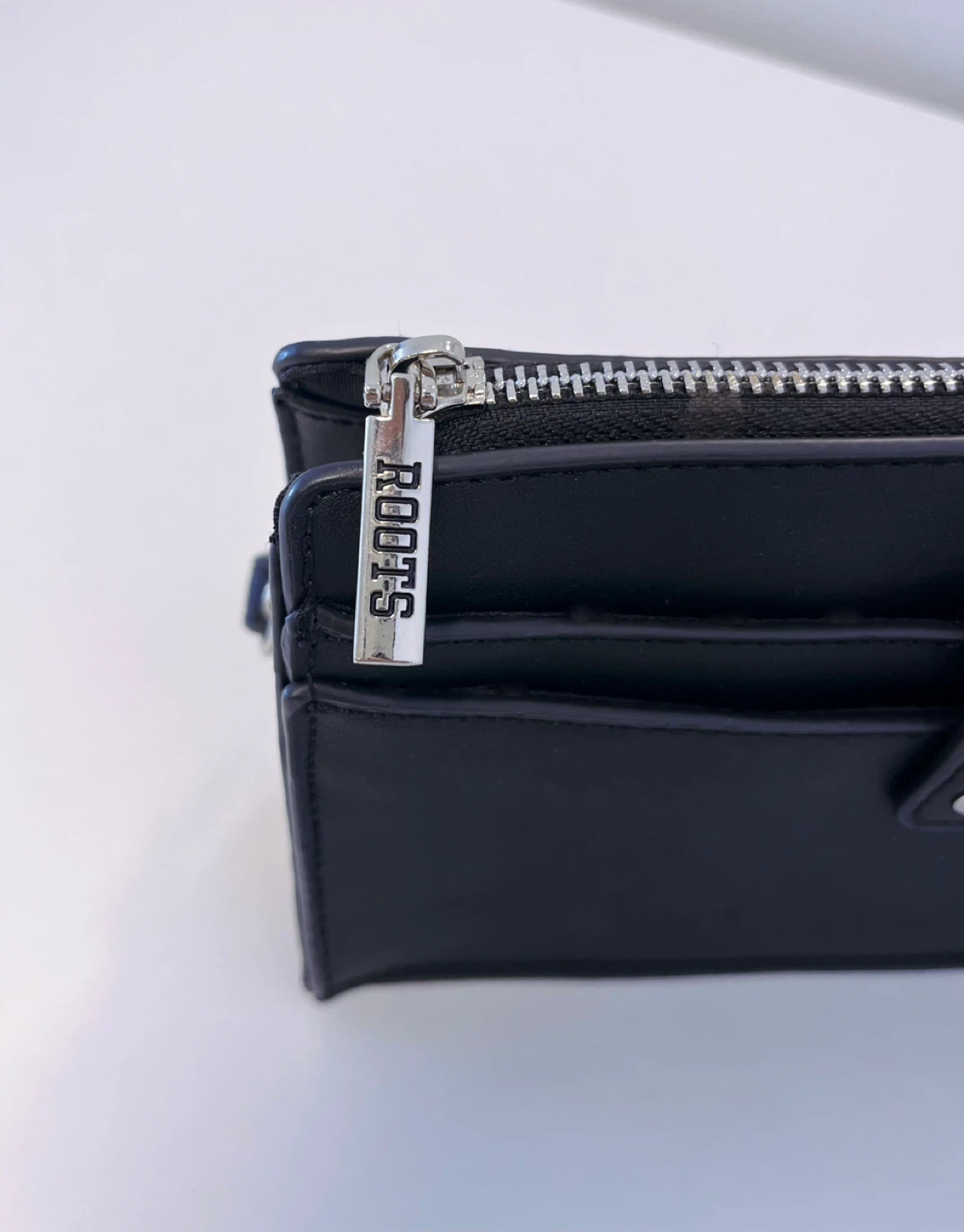 New Roots Black crossbody bag - photo 2