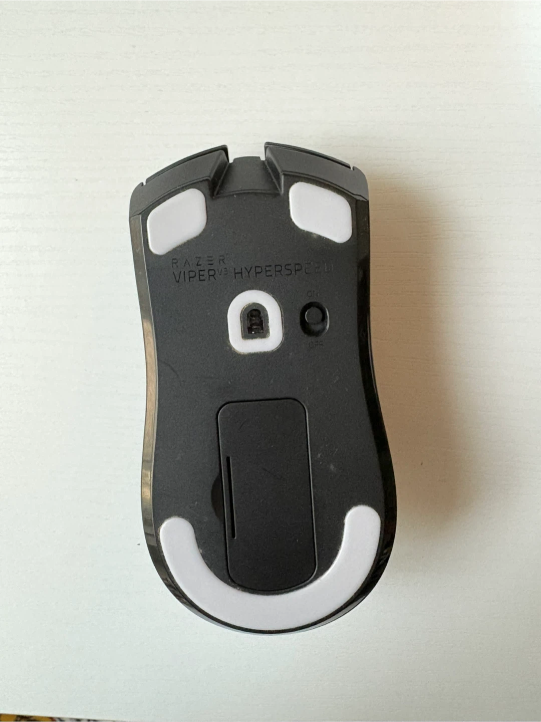 Razer Viper V3 Hyperspeed Wireless Gaming Mouse - photo 2