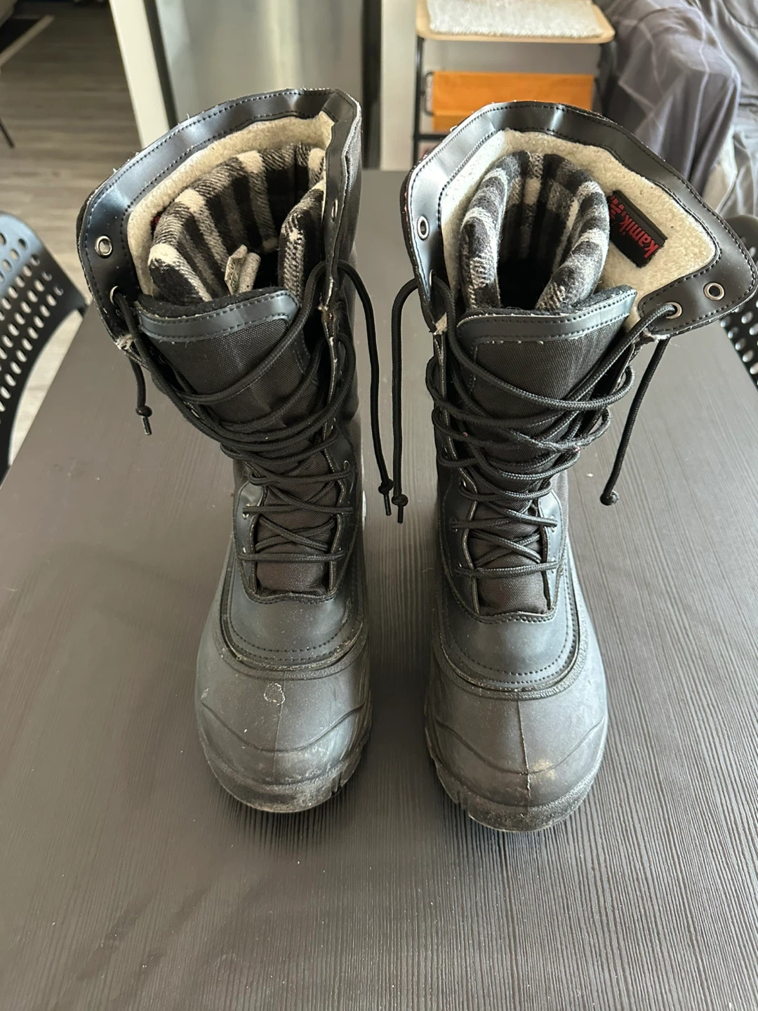 Kamik Winter Boots - Size 10 - photo 2