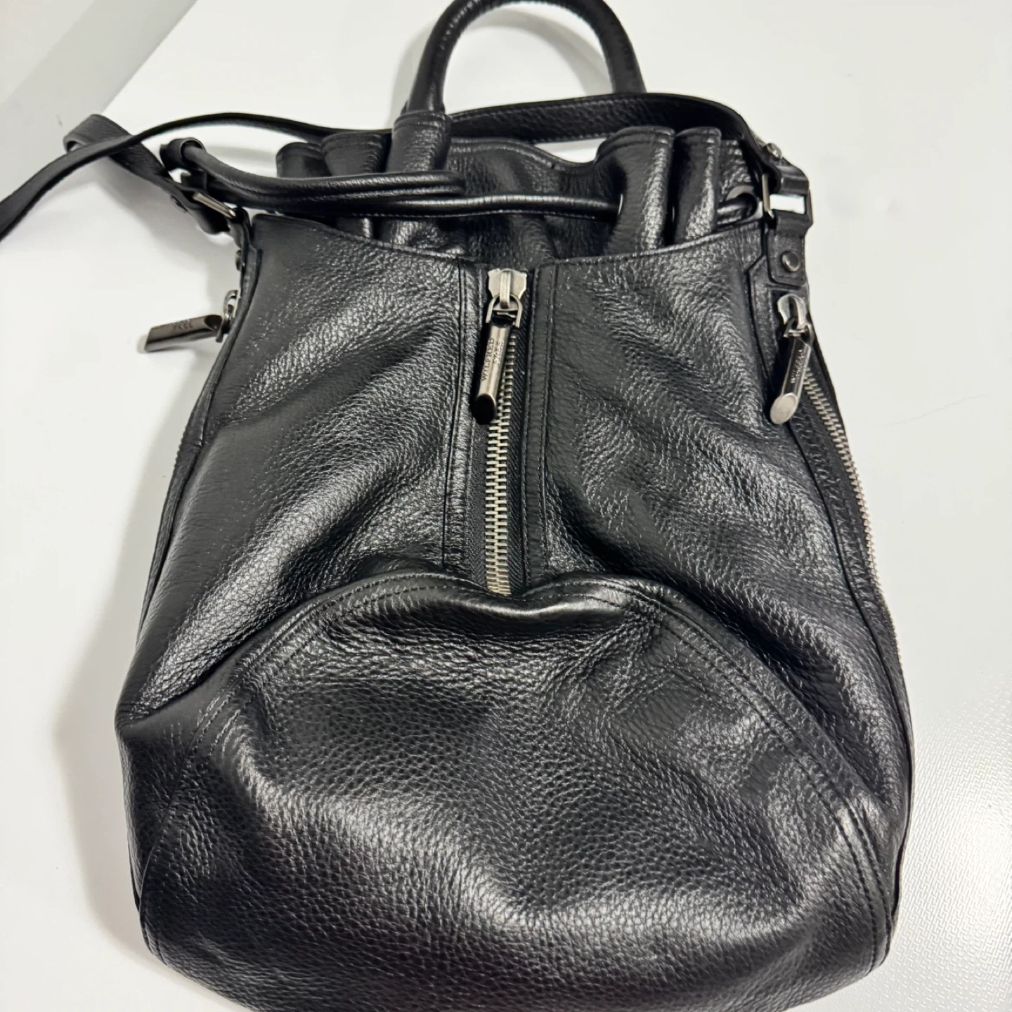 Wilfred Free Black Leather Drawstring Shoulder Bag - photo 5