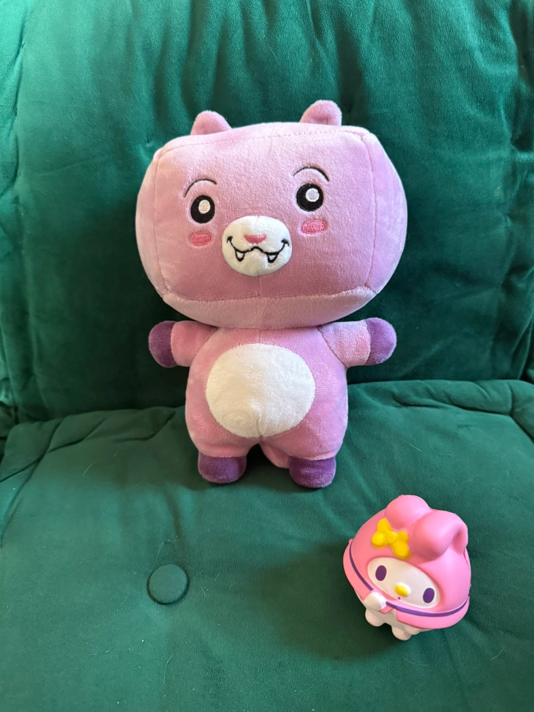Foxy plush from Lanky box with free ‘my melody’ ball