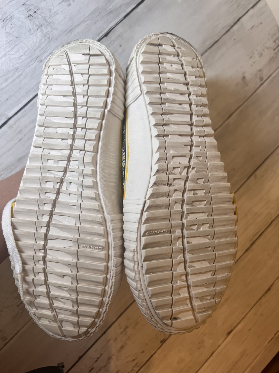 LINING Disney Canvas Sneakers - photo 4