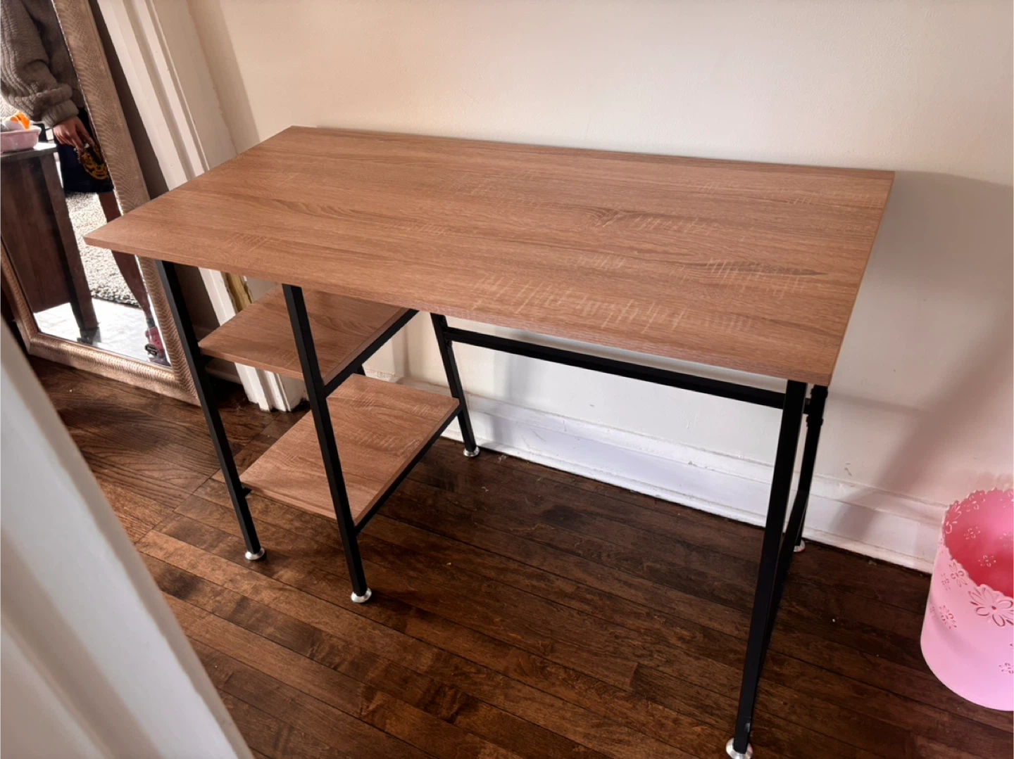 Compact Wood Grain Desk with Shelves