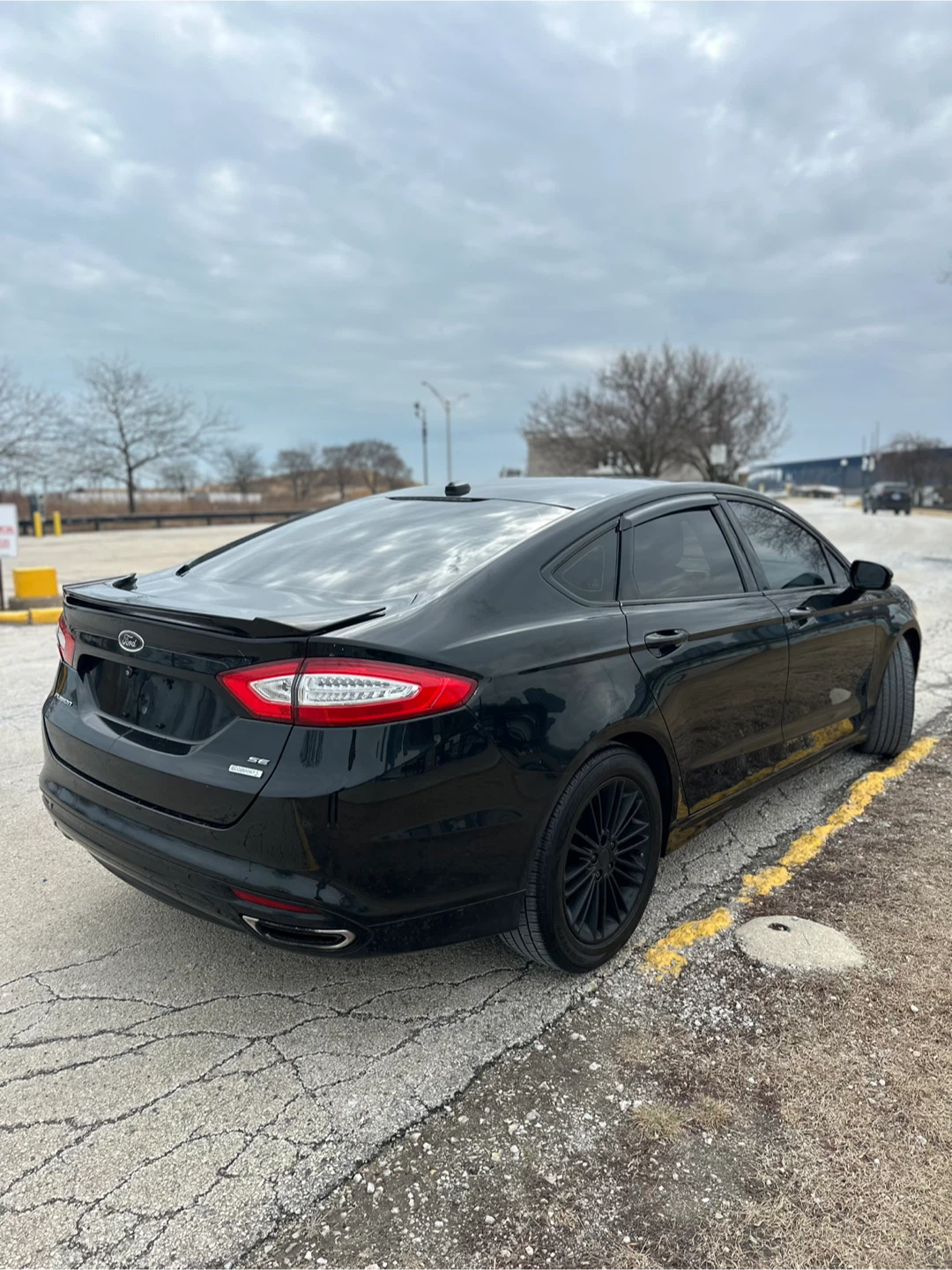 2016 Ford Fusion SE - photo 3