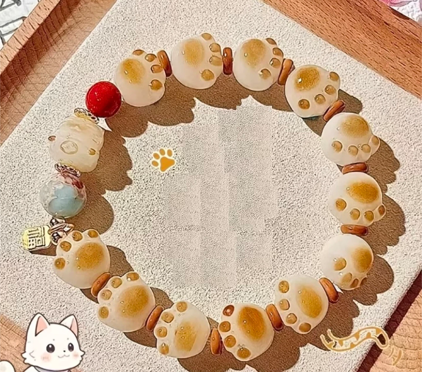 Cute Cat Paw Beaded Bracelet - photo 4