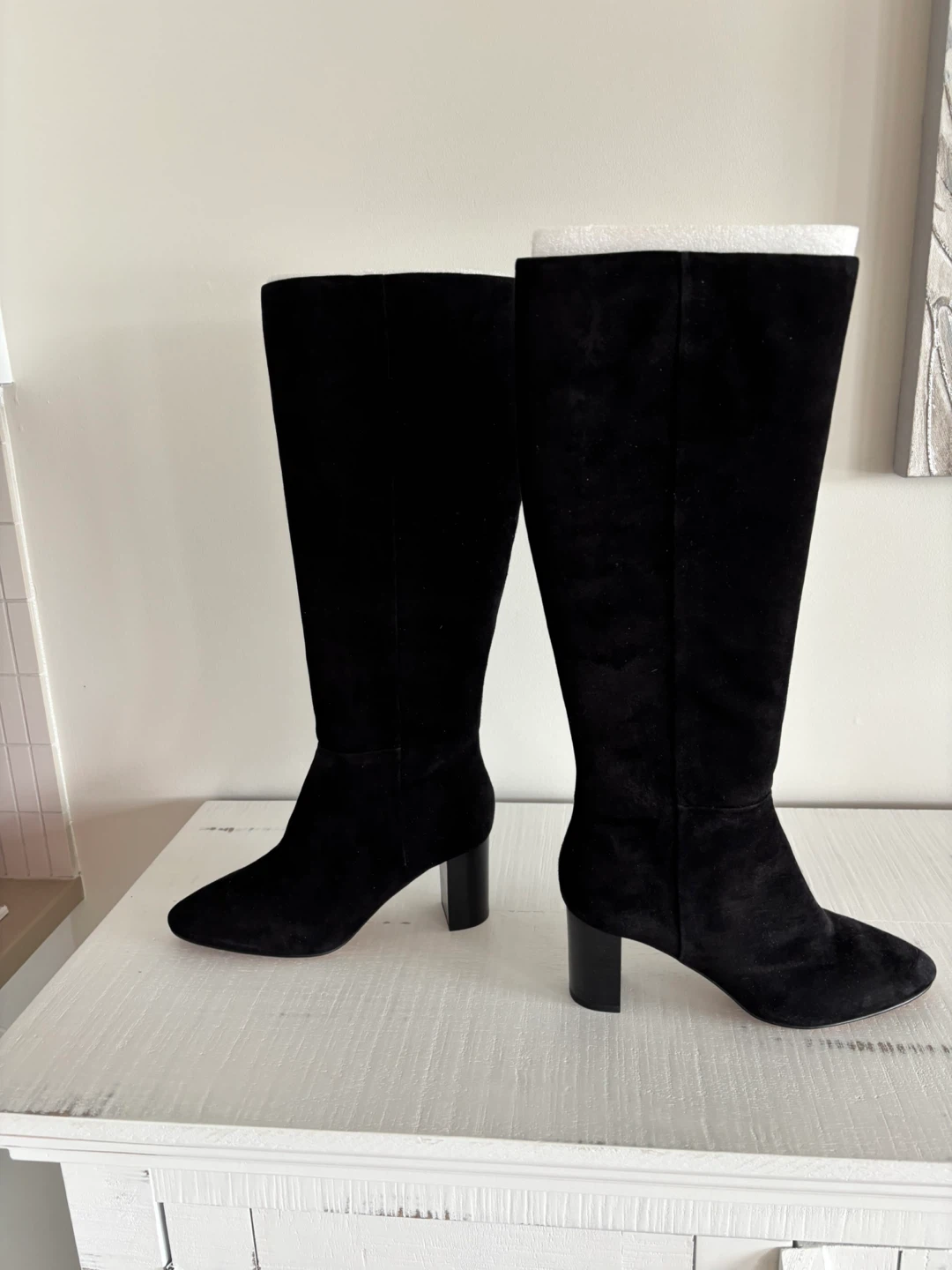 Banana republic black suede tall boots - photo 3