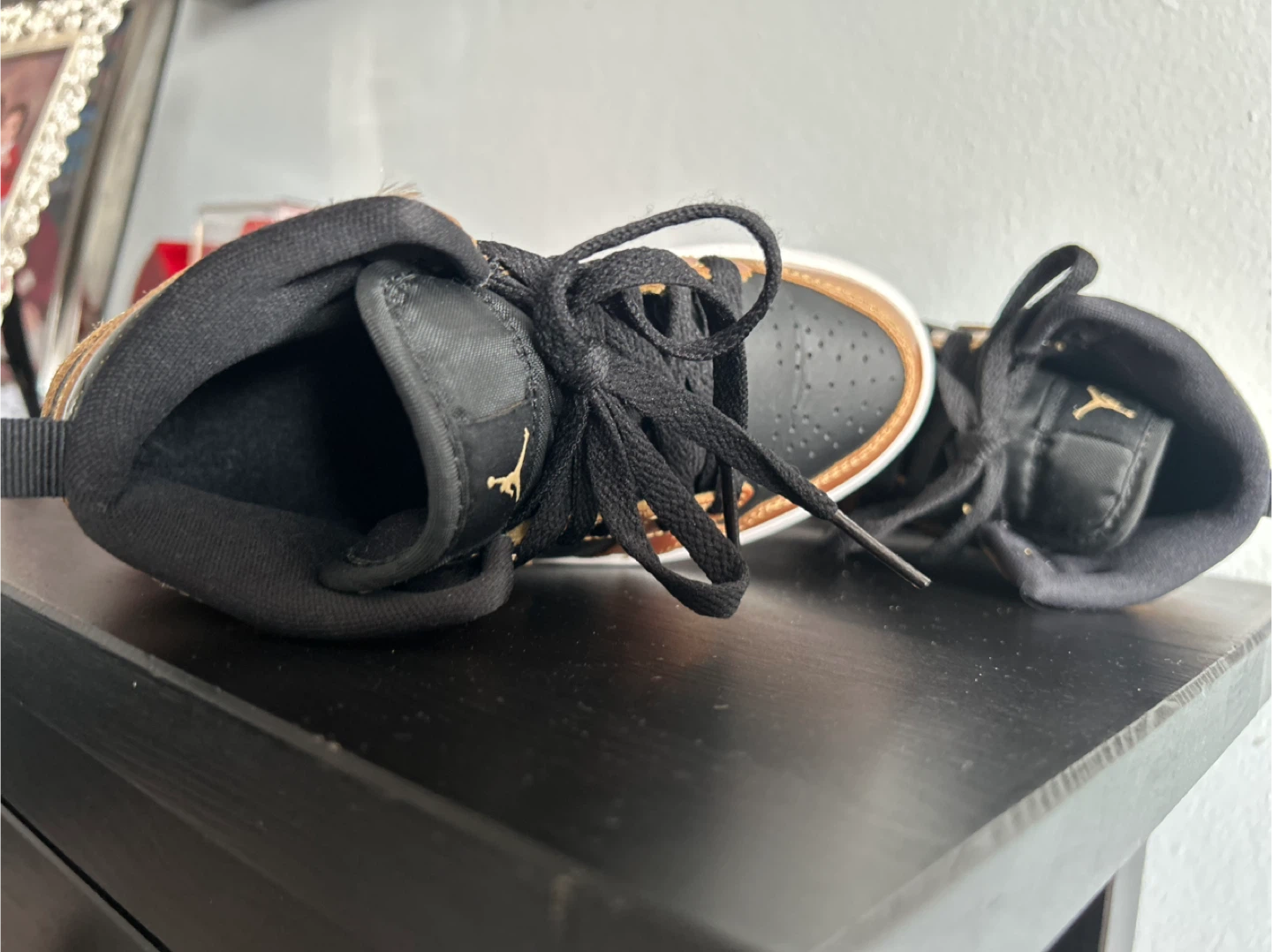 Jordan 1 Mid SE TD Toddler Shoes Gold Black - photo 3