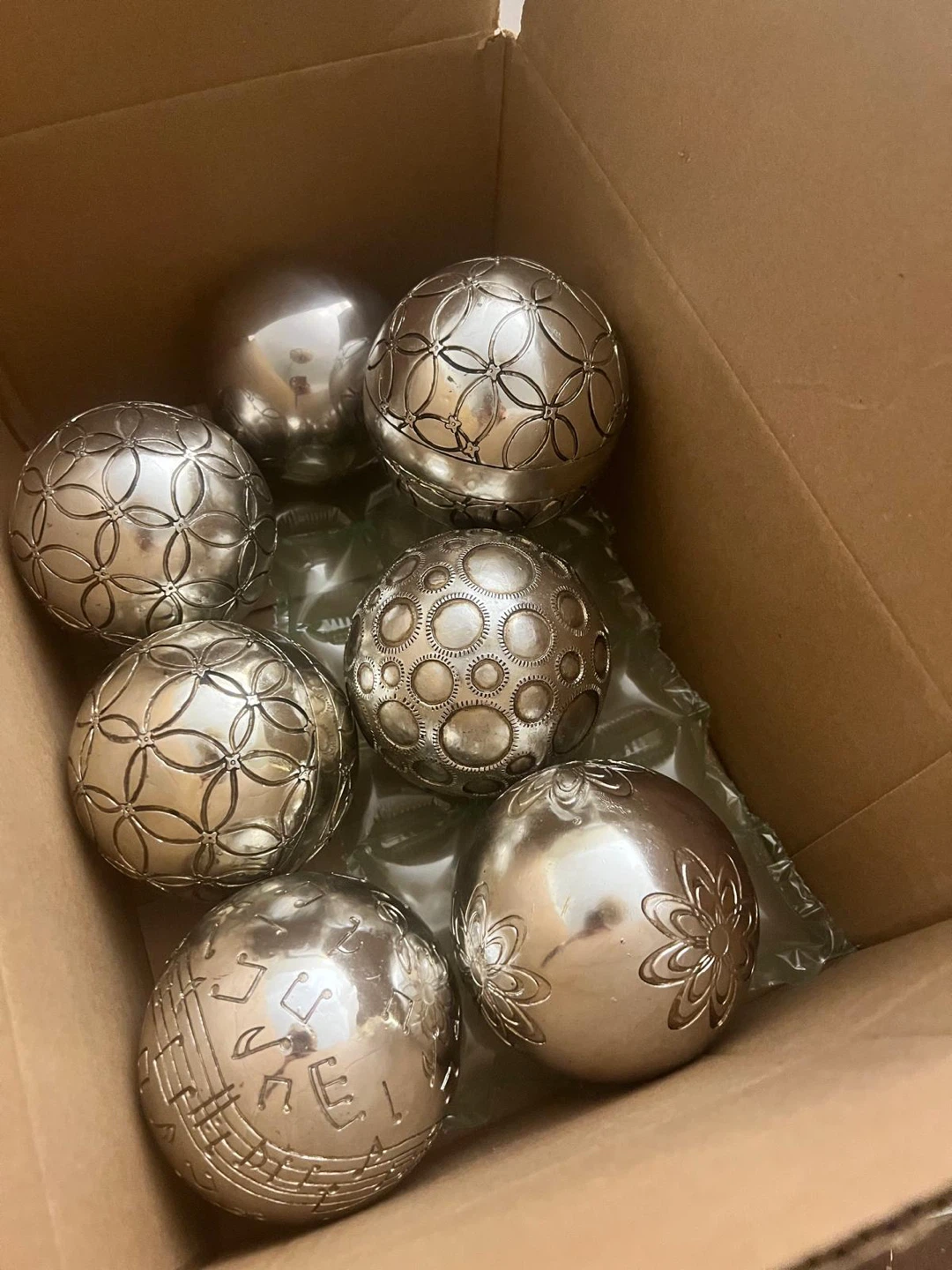 Set of 7 Decorative Metal Spheres