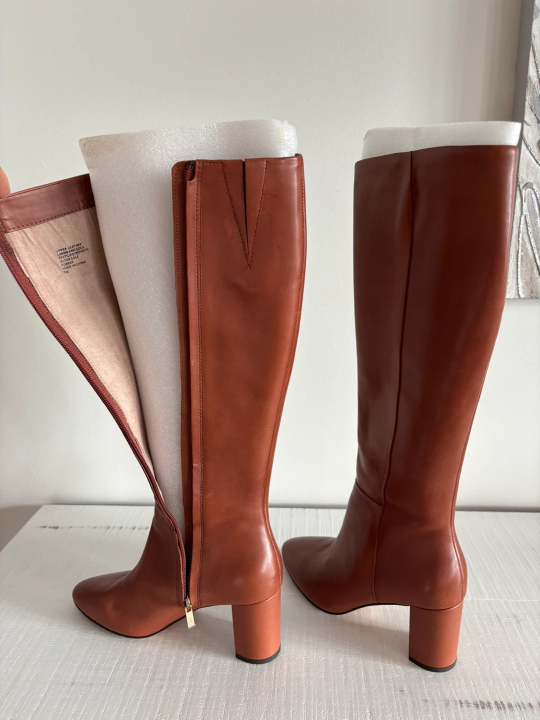 Banana Republic tall leather camel boots size 7 - photo 4