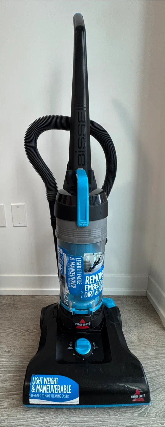 Bissell Upright Vacuum – Excellent Condition -$50