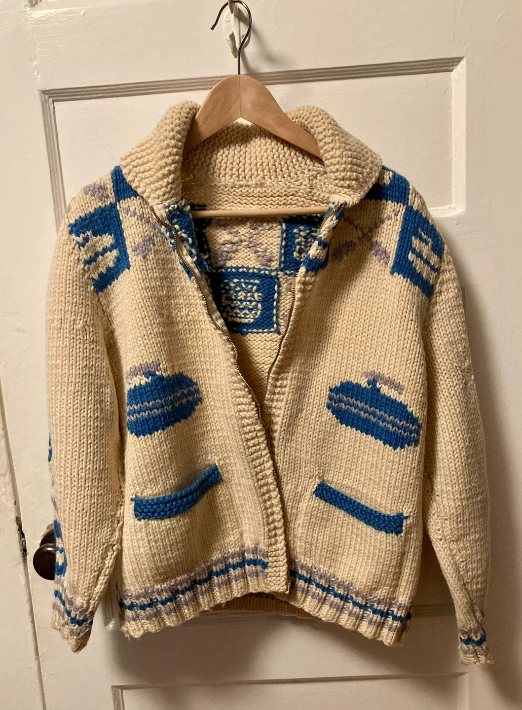 Vintage hand knit wool curling sweater