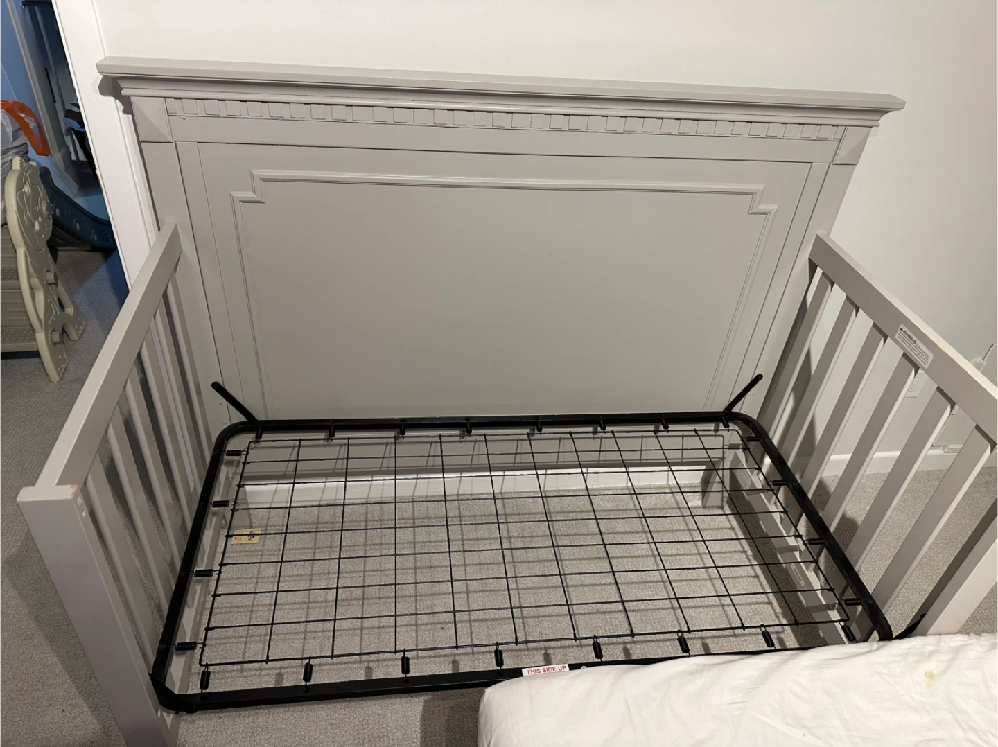 Height adjustable Grey Wooden Crib - photo 2