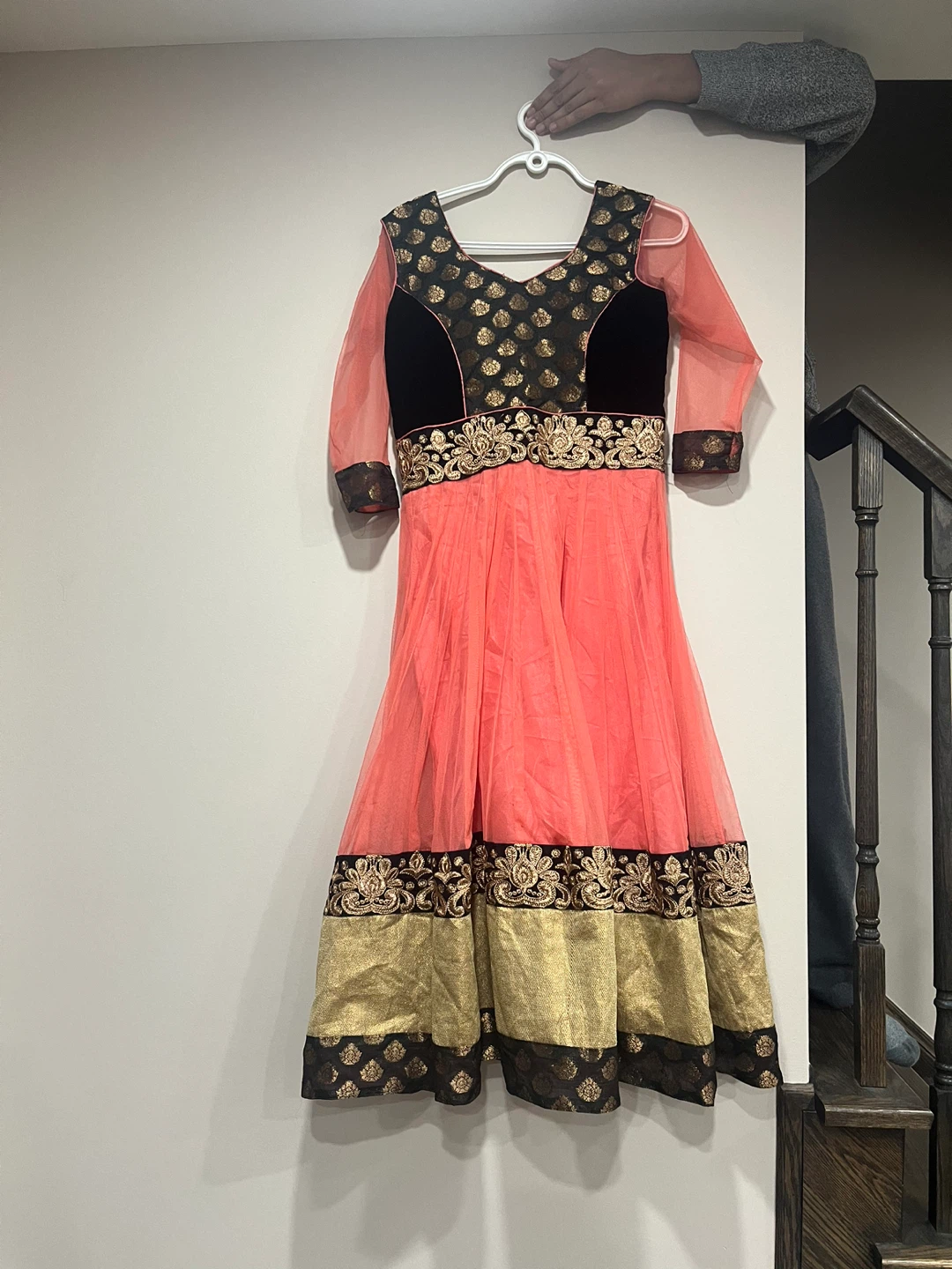 Girls' Coral & Gold Embroidered Anarkali Dress with Dupatta - photo 4