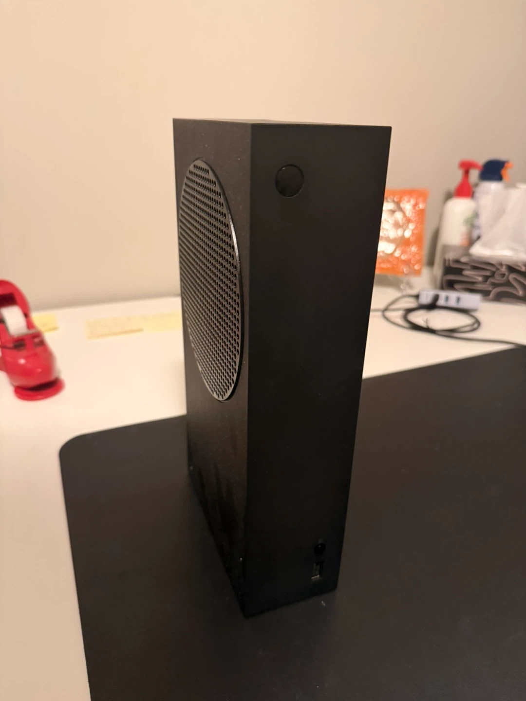 Xbox Series S 1TB Edition Console with Controller - photo 2