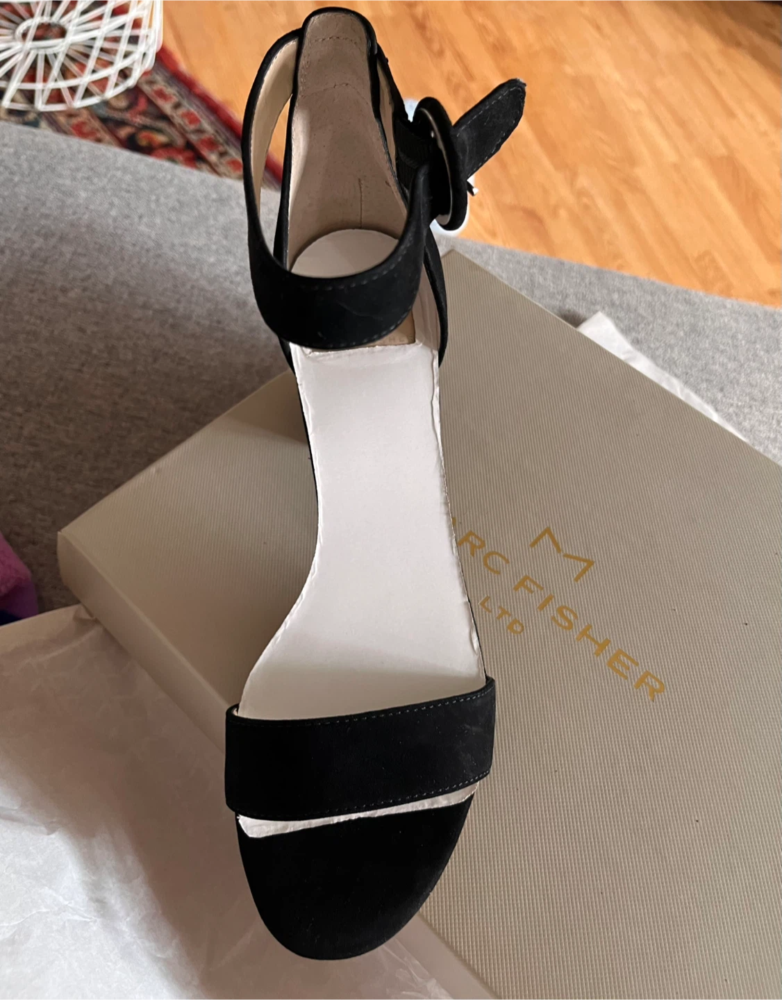 Marc Fisher Black Suede Block Heel Sandals Size 7M - photo 4
