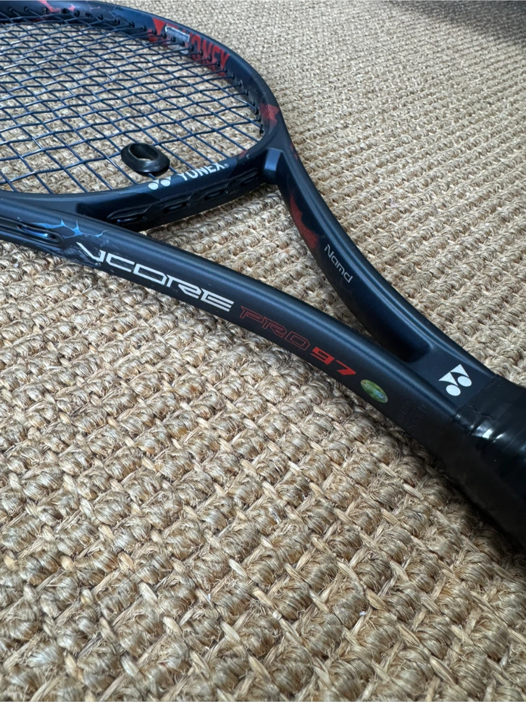 Yonex VCORE PRO tennis racket newly restrung to specs. - photo 2