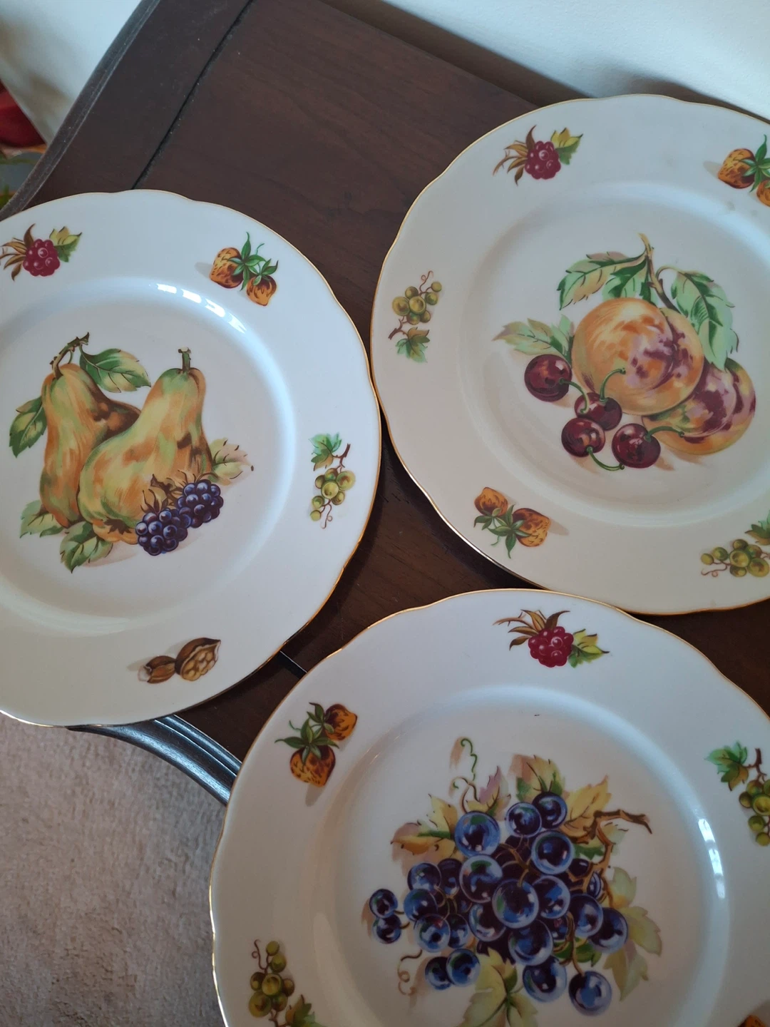 Set of 6 vintage fruit design plates - photo 3