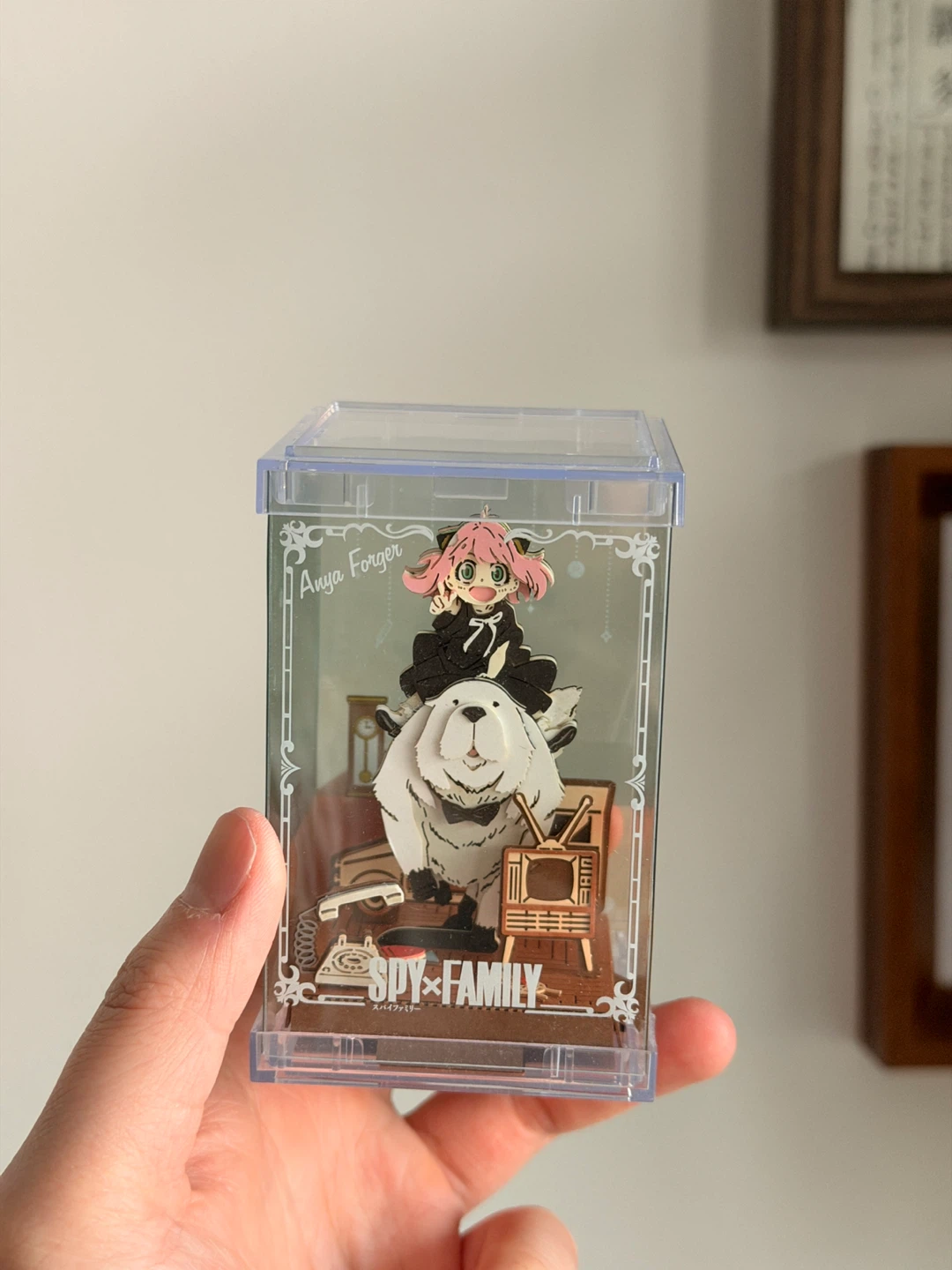 Spy x Family Anya Forger & Bond Miniature Diorama