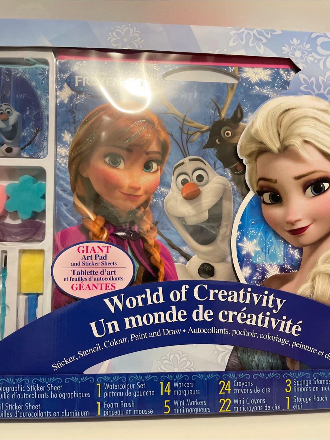 Disney Frozen "World of Creativity" Art Set - Over 1000 Pieces - photo 3
