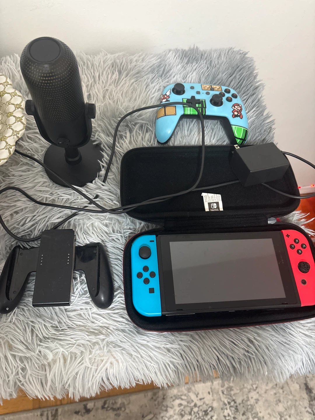 Nintendo Switch Bundle - photo 2