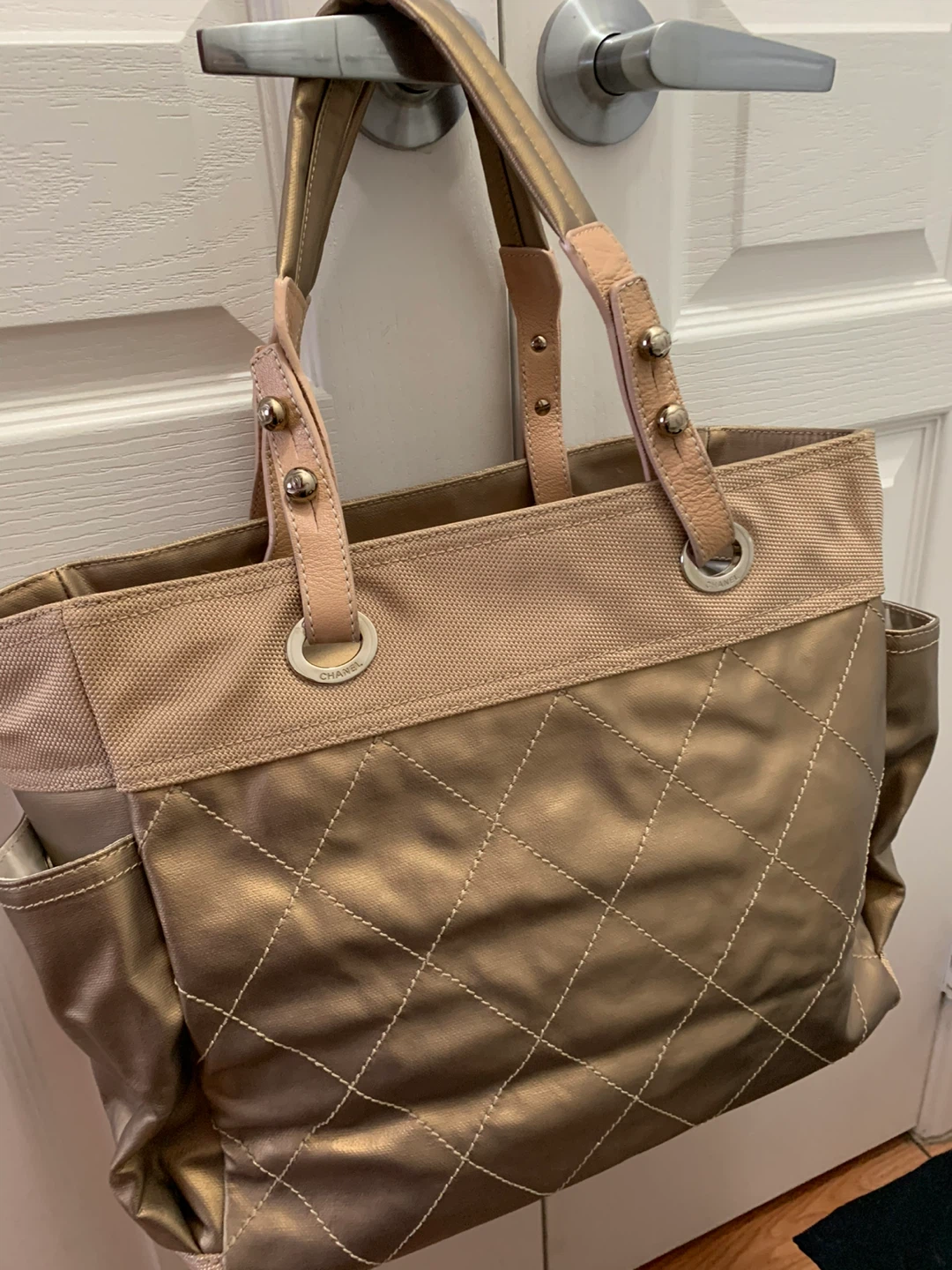Chanel Tote - photo 3