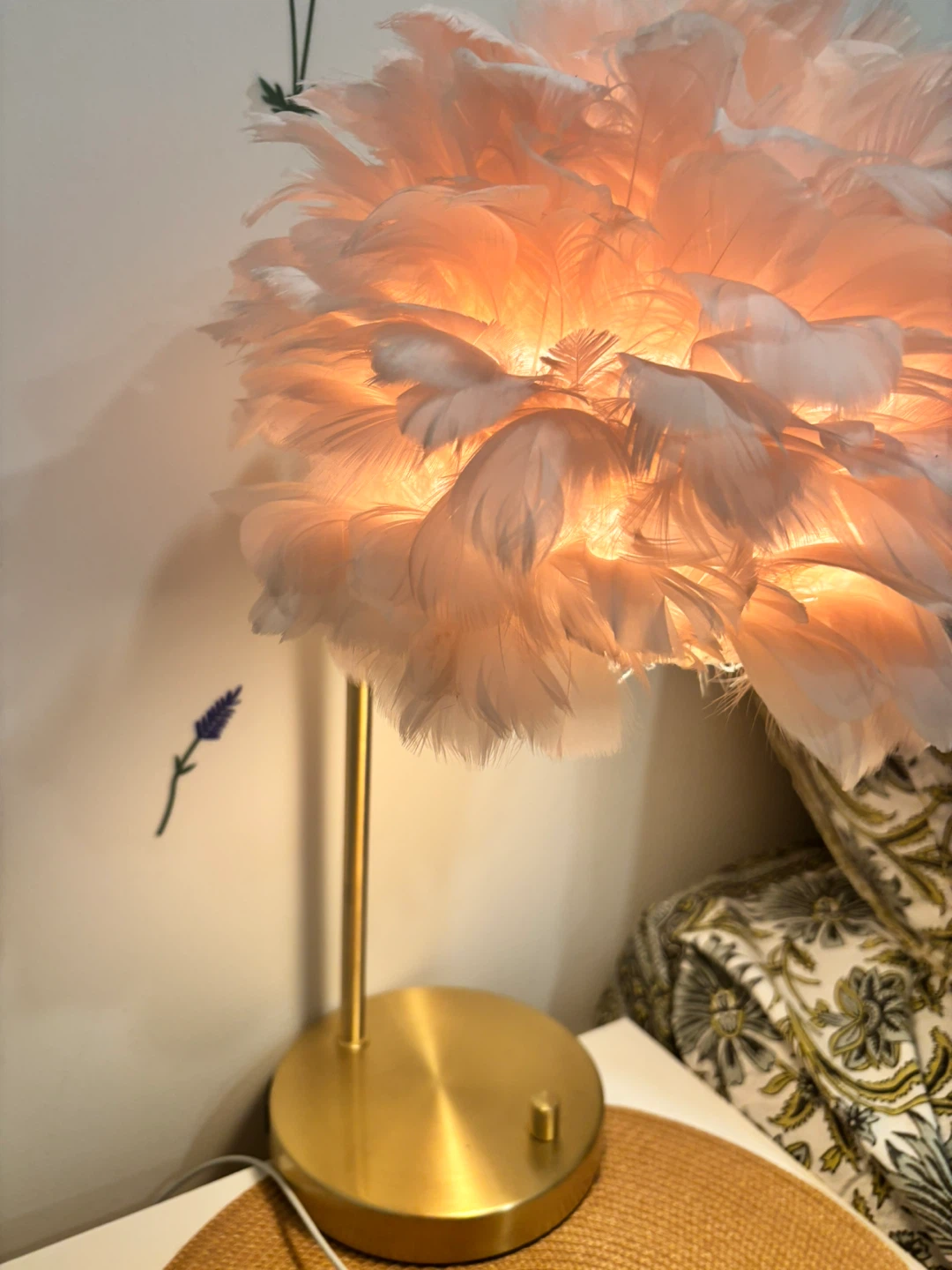 Feather Table Lamp - photo 2