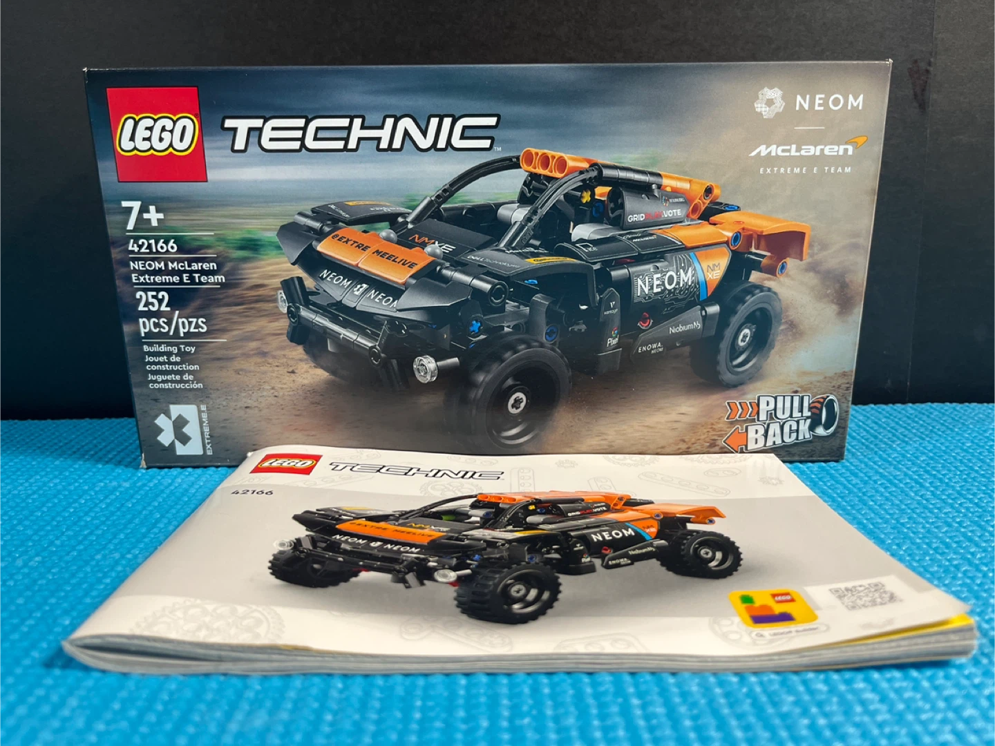 LEGO Technic NEOM McLaren Extreme E Race Car Set 42166 - photo 3