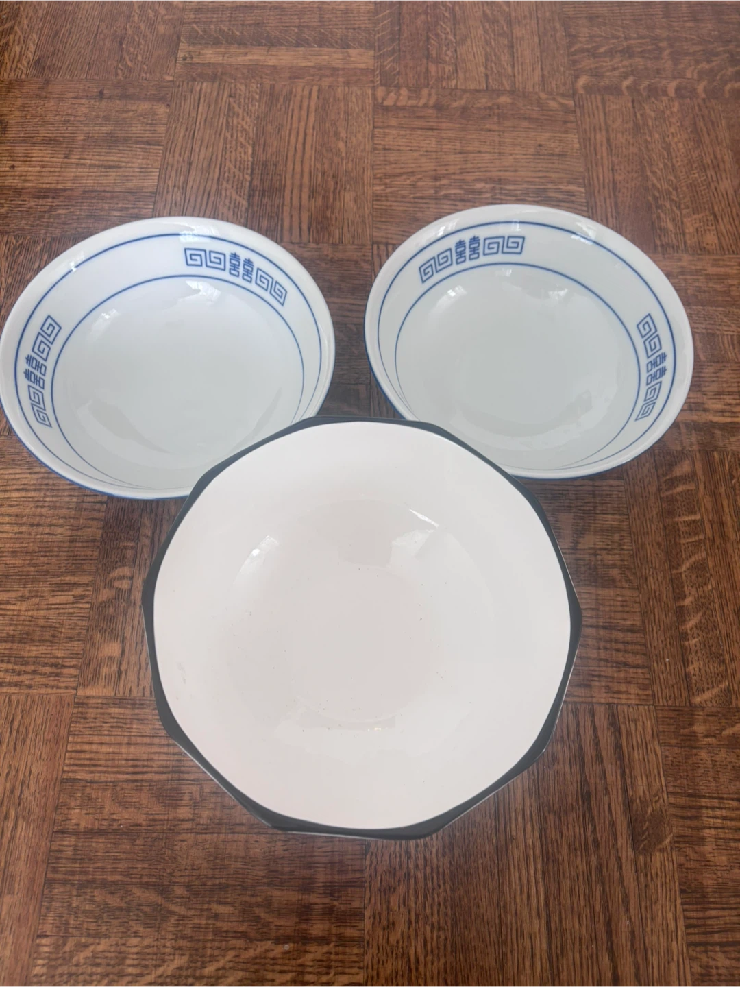 Set of 3 White Ramen Bowls with Blue Design