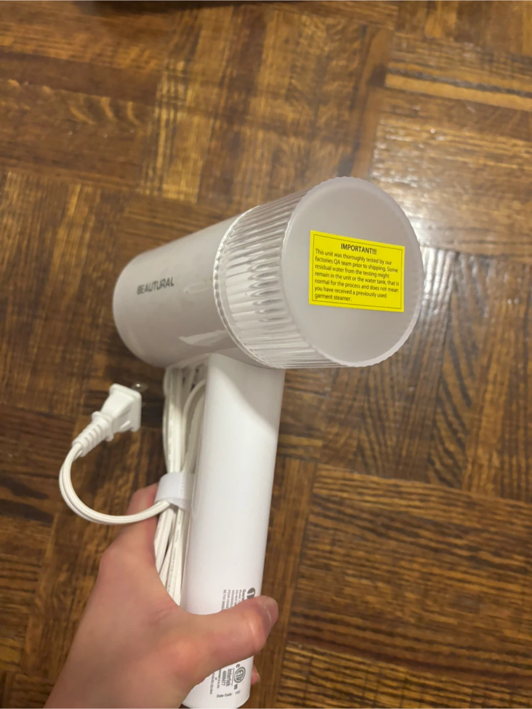 BEAUTURAL Handheld Garment Steamer - photo 3