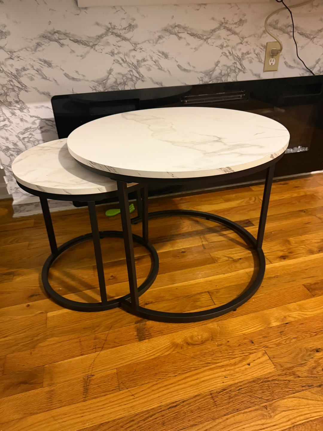 Nesting Round Marble Coffee Tables Set