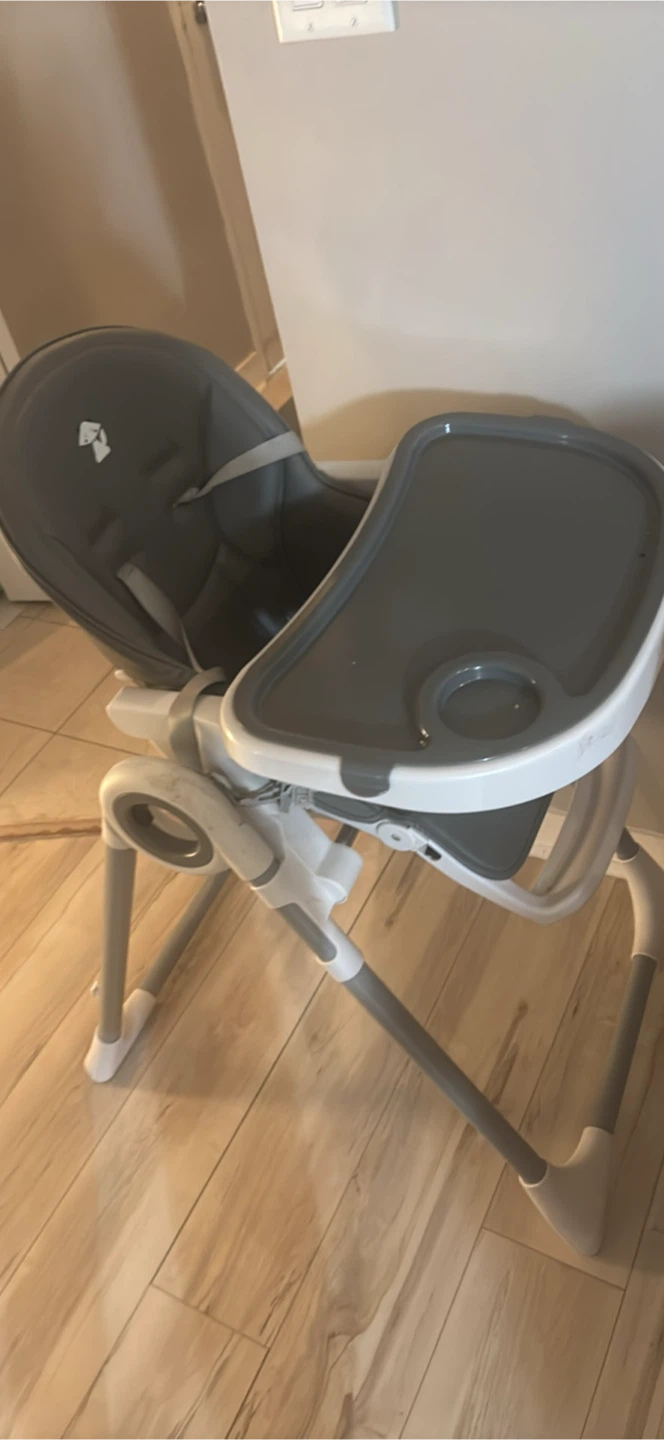 Sweet foxHigh Chair