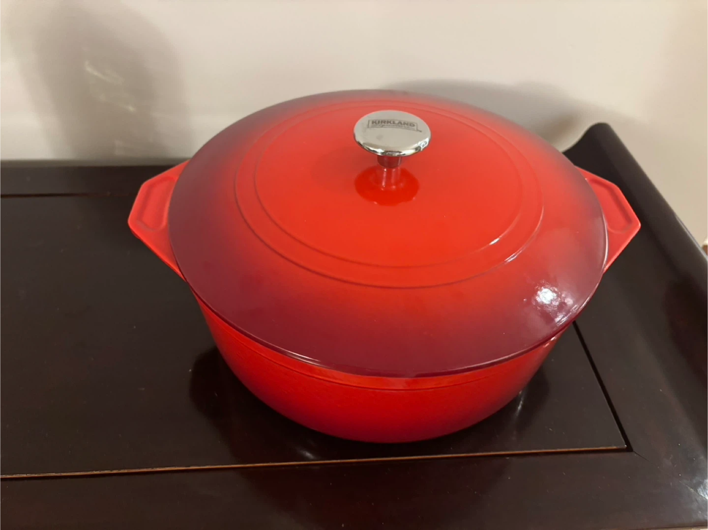 Cast iron Pot. Kirkland Signature. Made in France - photo 5