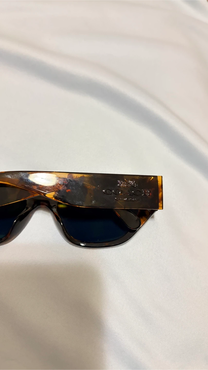 Women Coach HC 8415U Sunglasses - Dark Tortoise - photo 2