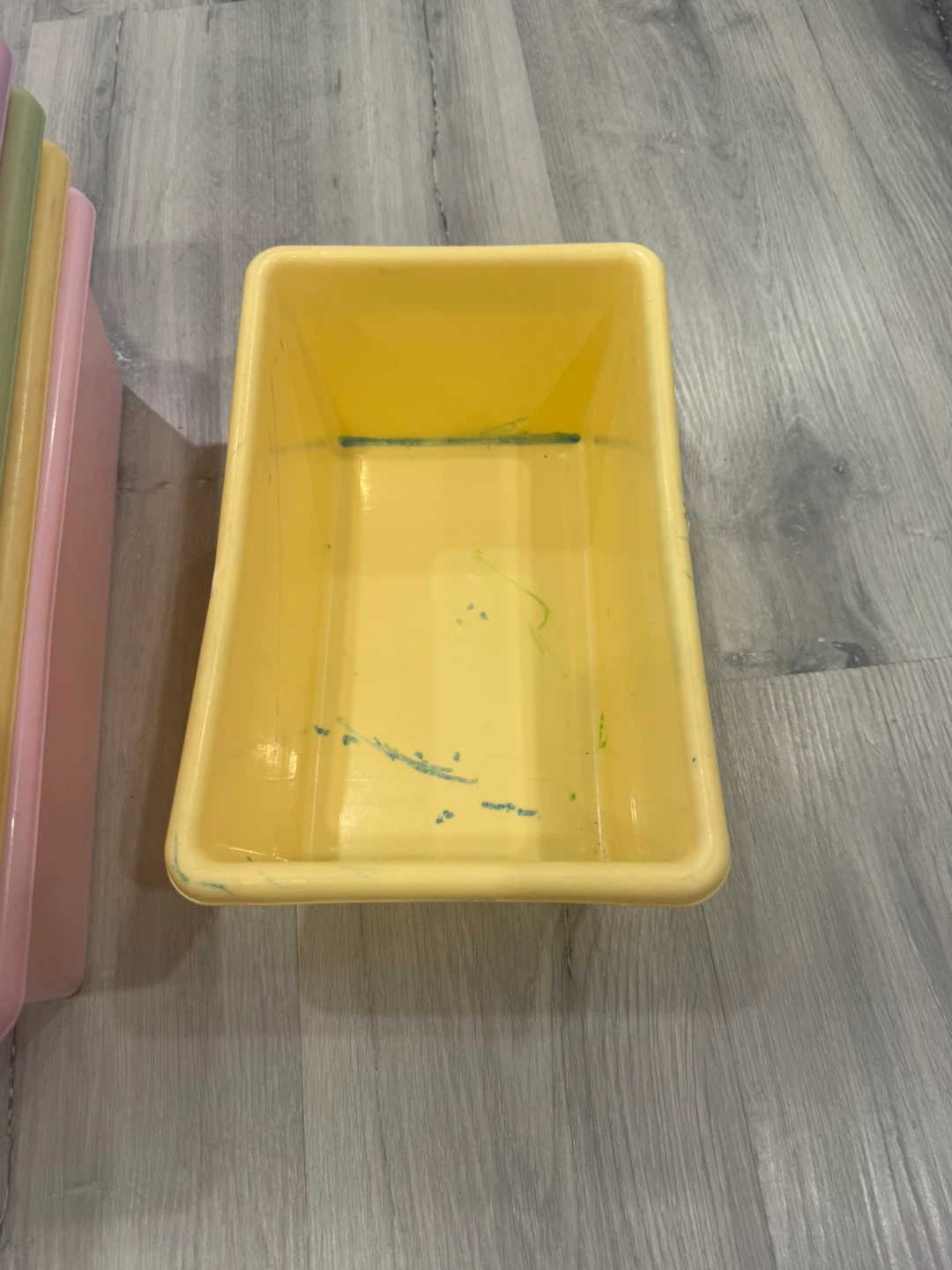 Stackable Plastic Storage Bins - Set of 4 and one small - photo 3