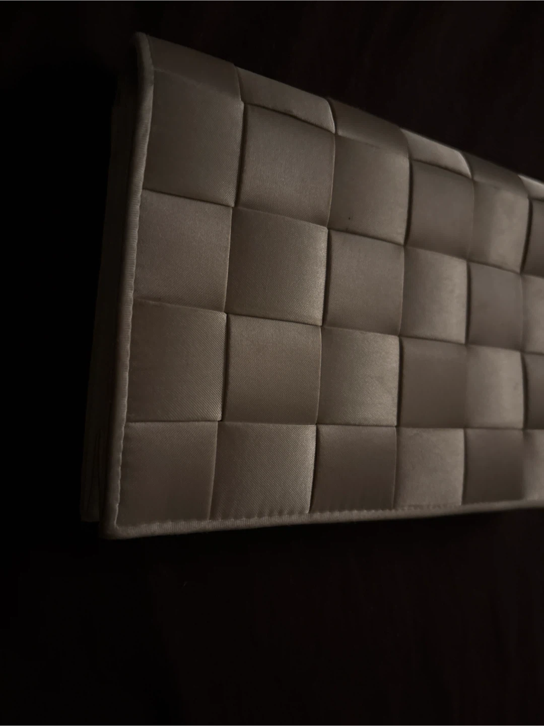 Bottega-style satin Woven Clutch Bag - photo 3