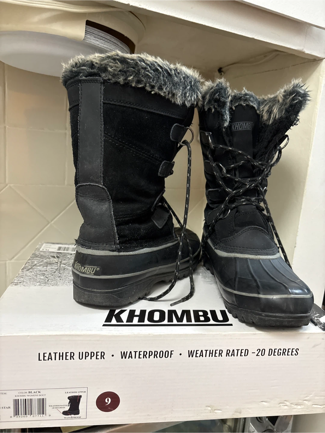 Khombu Women's Black Winter Snow Boots Size 9 Waterproof - photo 4