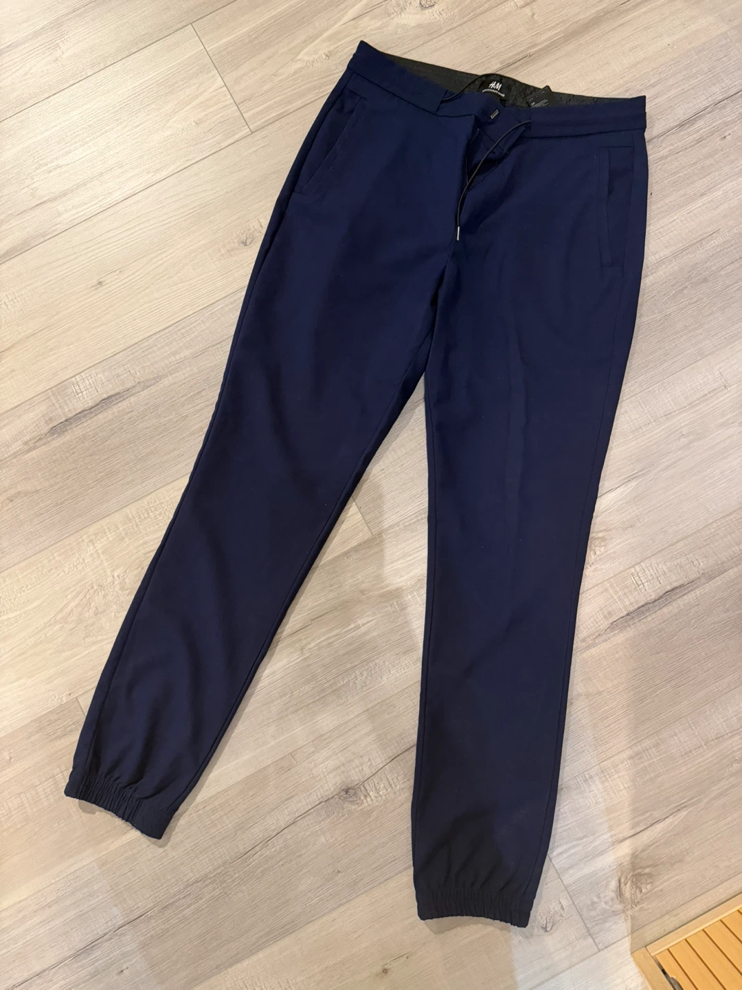 H&M Slim Fit Navy Jogger Pants Size 32R