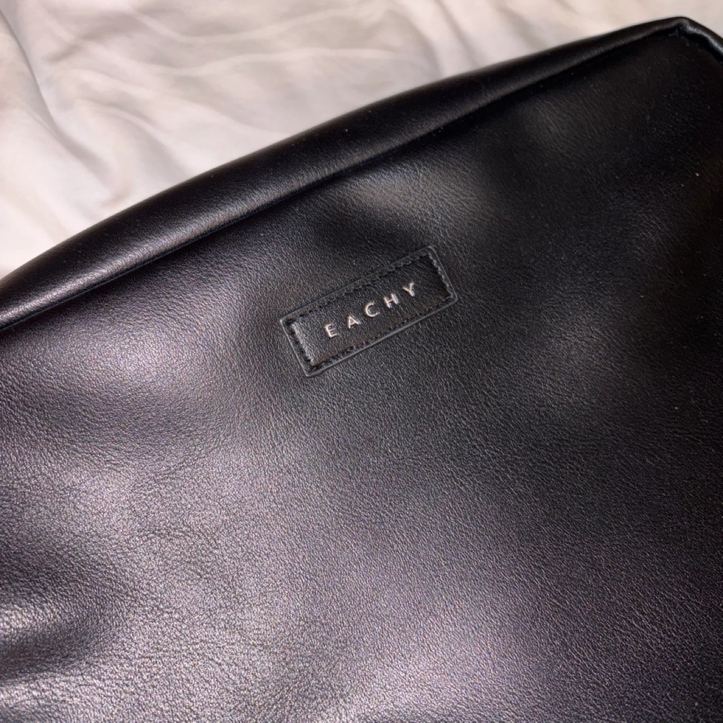 BRAND NEW - EACHY Black Faux Leather Hanging Toiletry Bag - photo 2