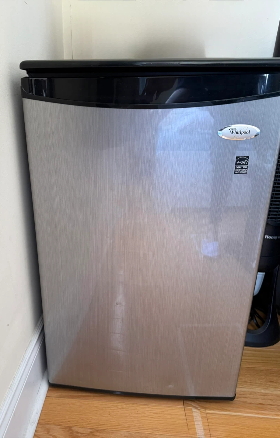 Whirlpool Mini Fridge