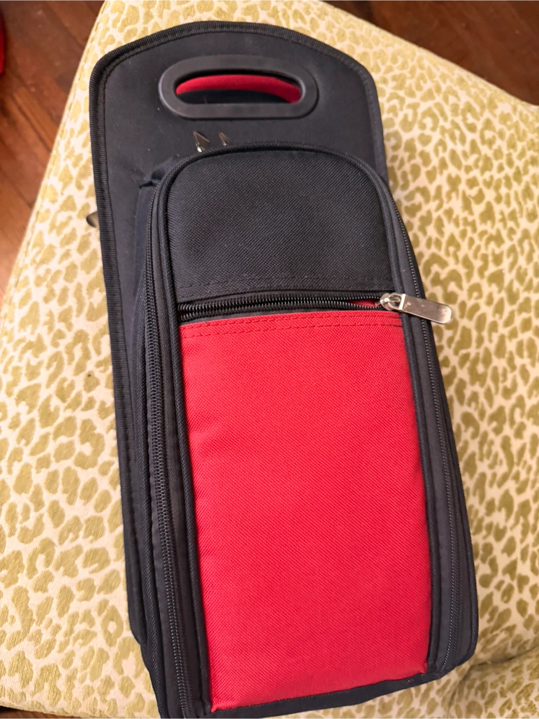 Black and Red Wine Tote Bag with 2 Glasses and Accessories - photo 4