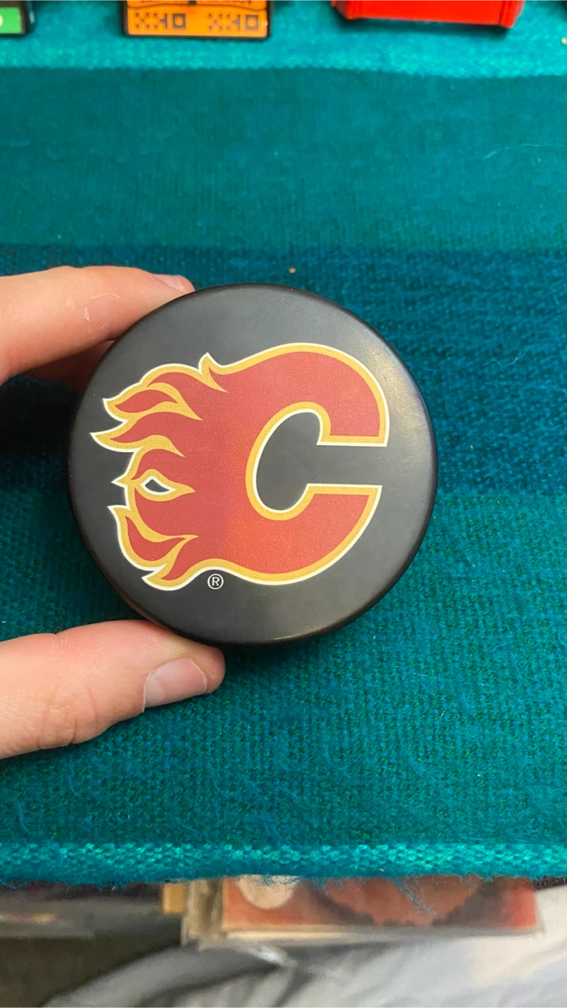 Calgary Flames Fireball Whisky Puck - photo 2