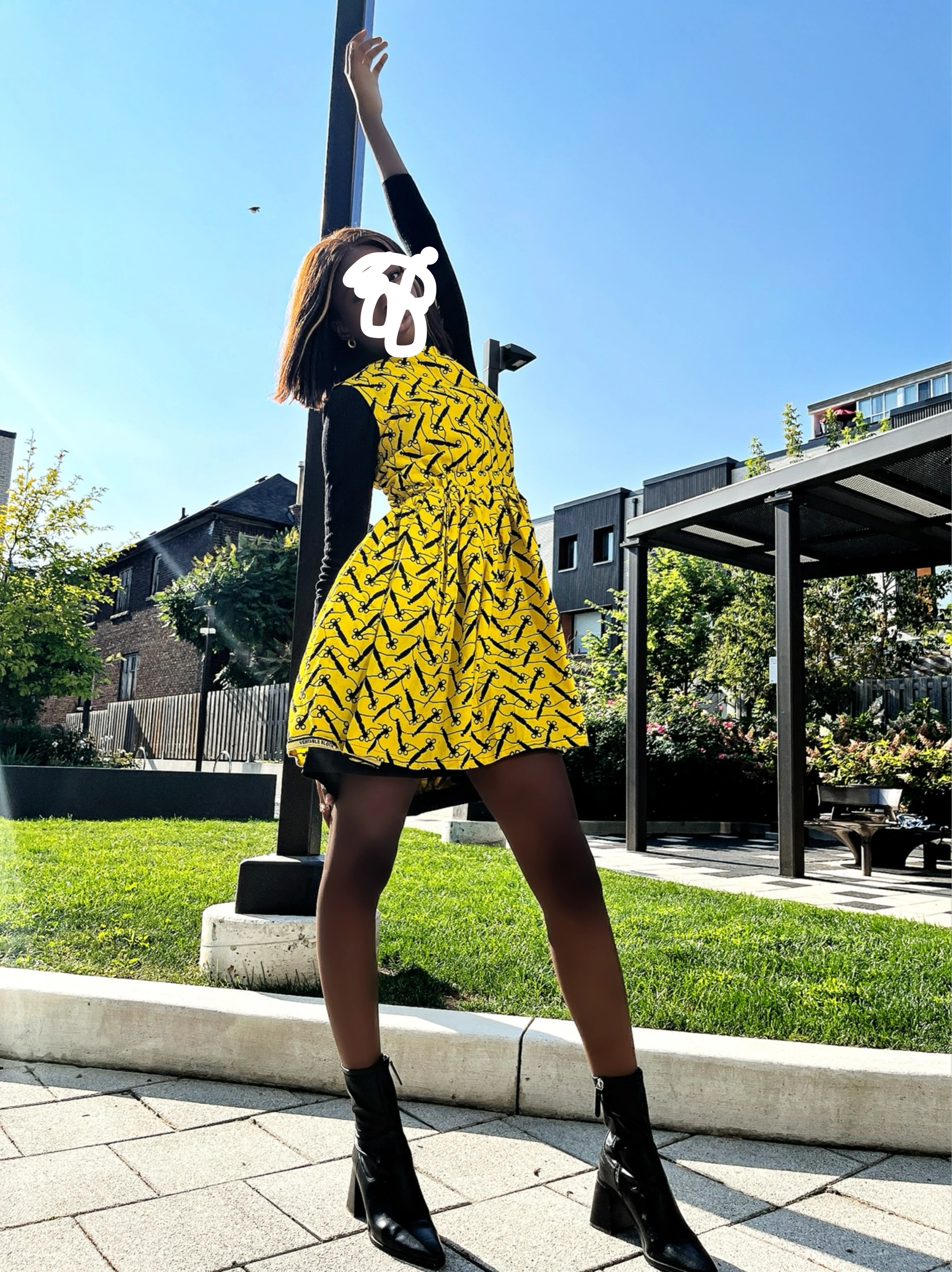 Yellow Sleeveless Dress with Black Pattern - photo 4
