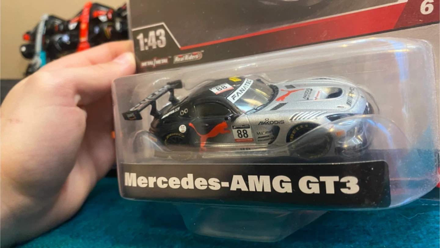 Hot Wheels Premium Mercedes-AMG GT3 1:43 Die-Cast Car - photo 3