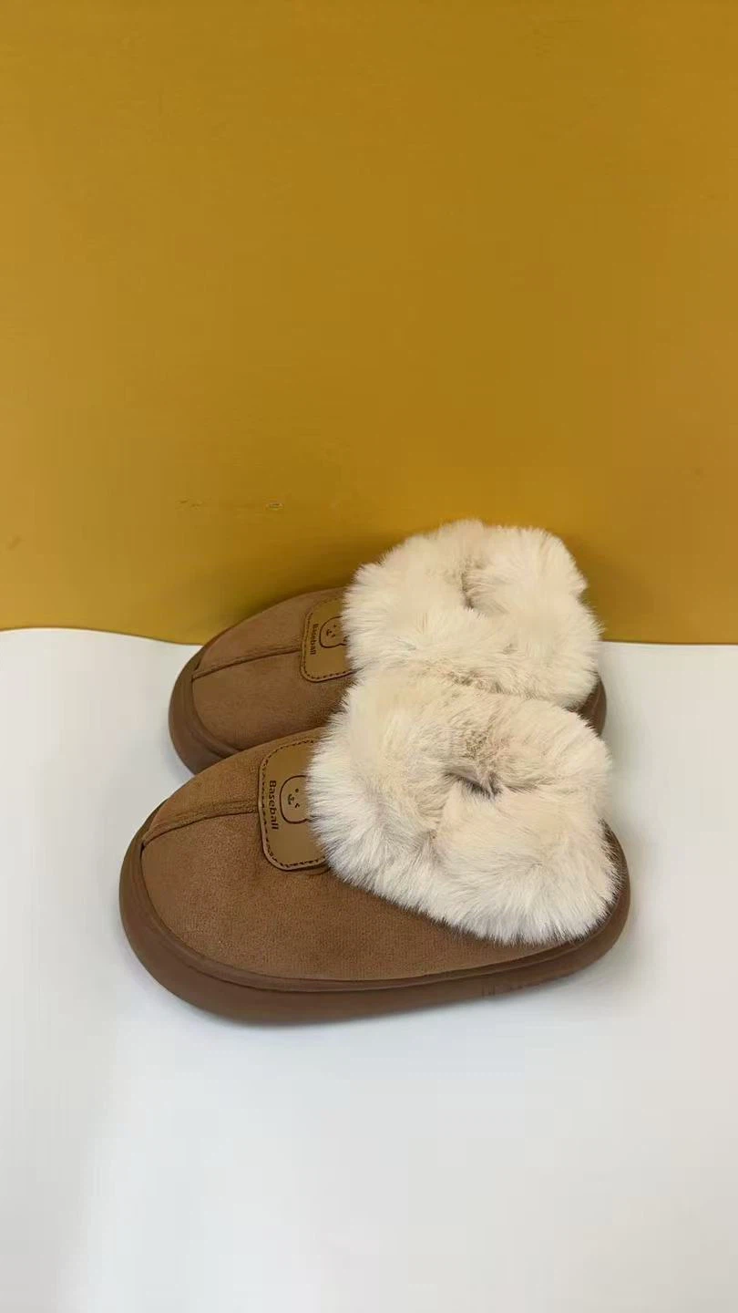 Brown Fuzzy Slippers with Bear Detail for kids, size 28-29 - photo 2