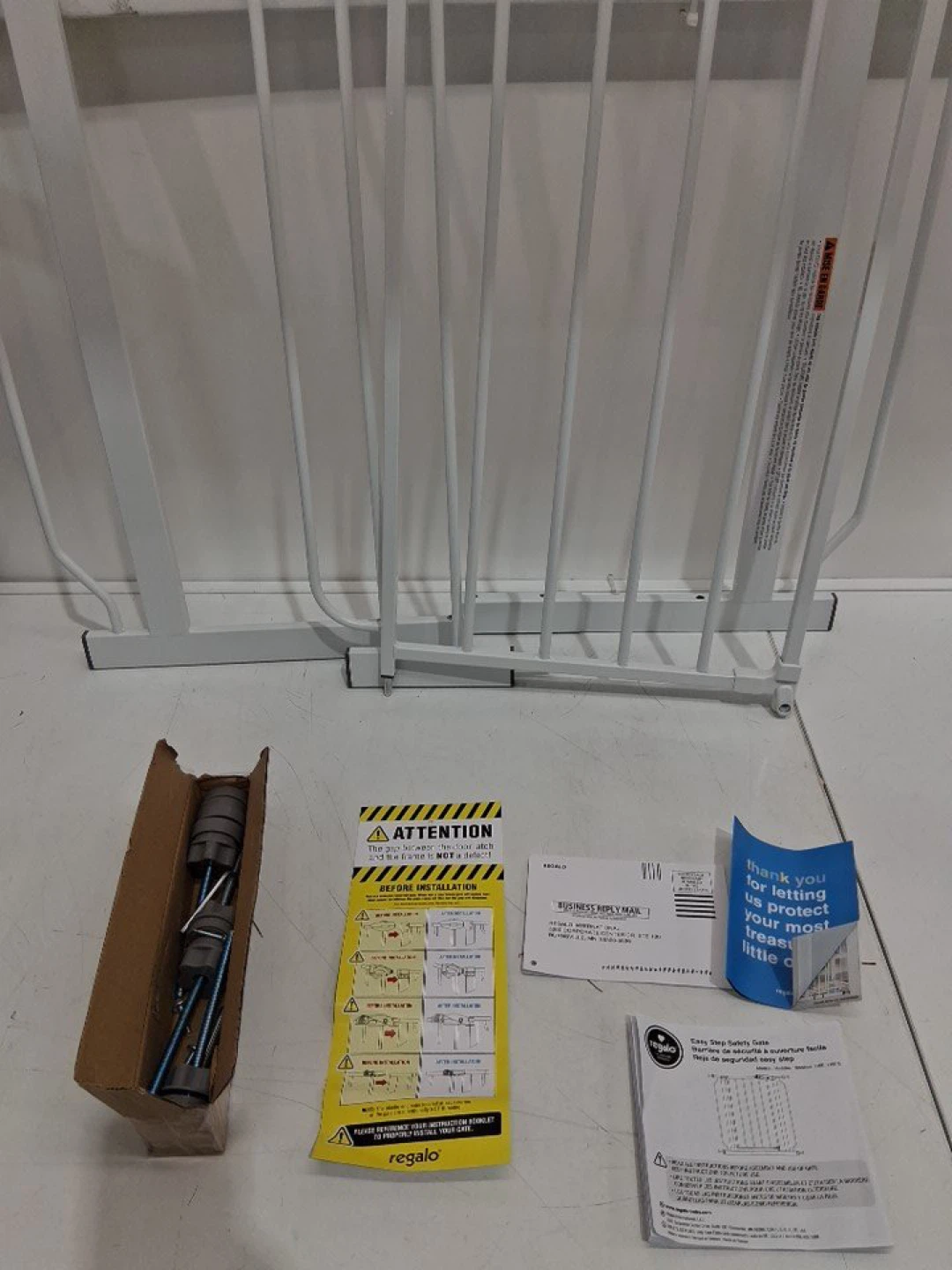 Regalo Easy Step Through Gate 30" x 29" - 38.5" 1160DS - photo 3