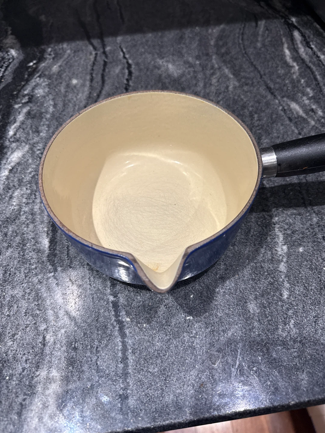 Le Creuset Enameled Cast Iron Saucepan - photo 3