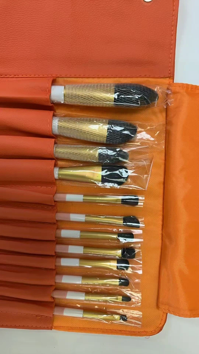 Gorgeous Makeup Brush Set with Case