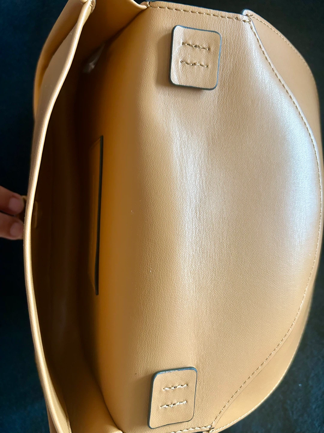 Calvin Klein Jeans Tan Leather Shoulder Bag - photo 4