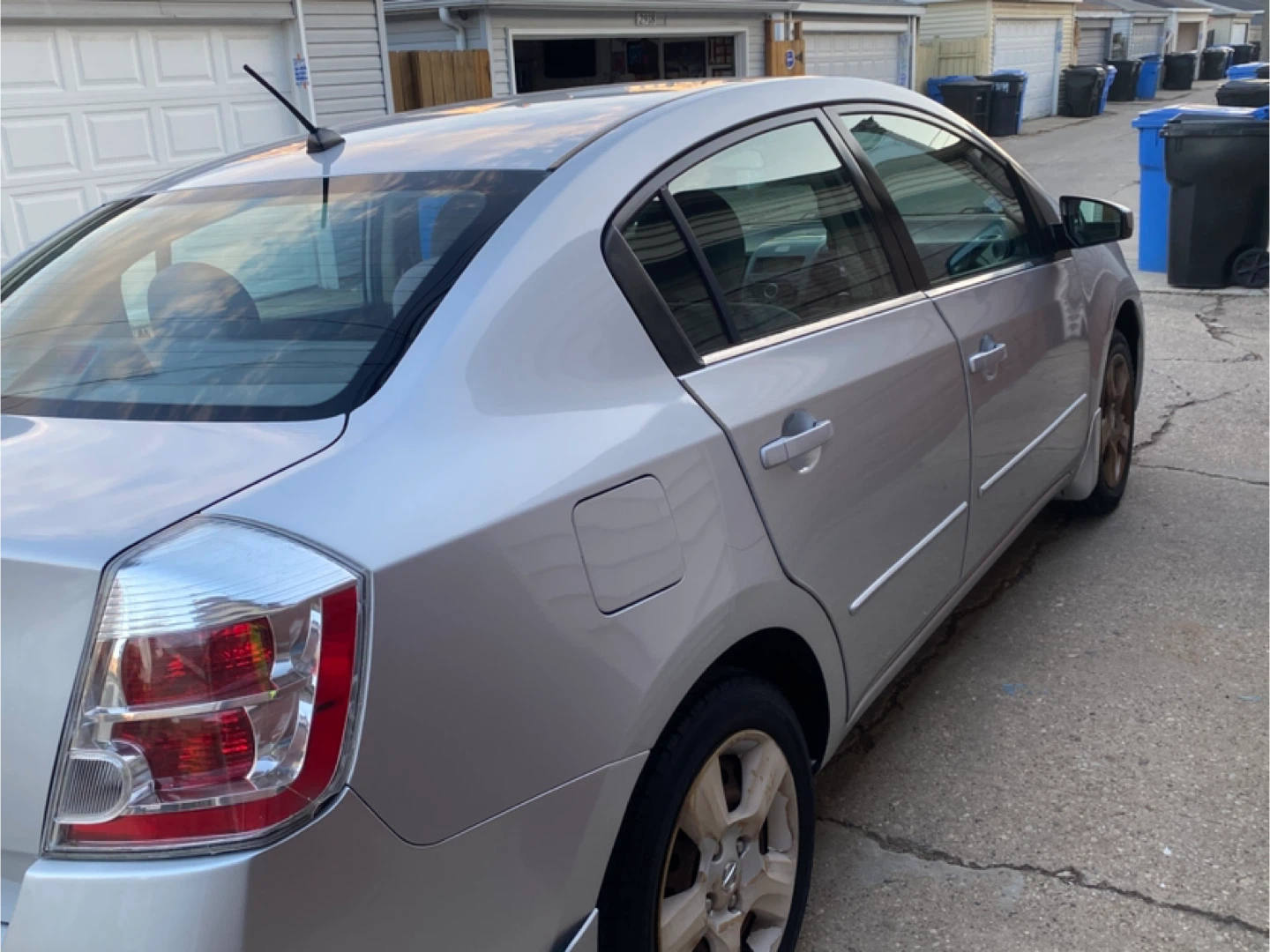 Silver Nissan Sentra - photo 2